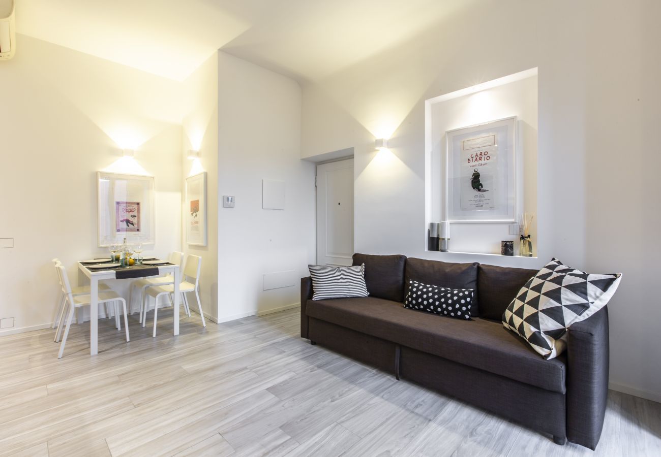 Apartment in Milan - Maciachini Bright Apartment R&R