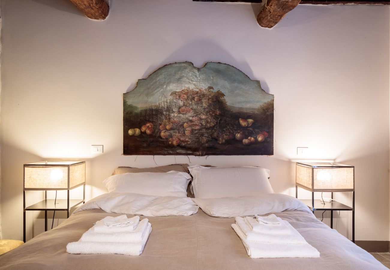 Villa in Pescaglia - PALAZZO GIUSTI: Understated Luxury with a Welcoming Ambience on the Hills of Lucca