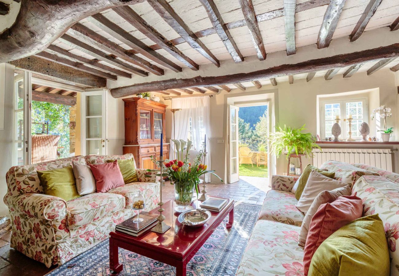 Villa in Santa Maria del giudice - Casa Nel Bosco