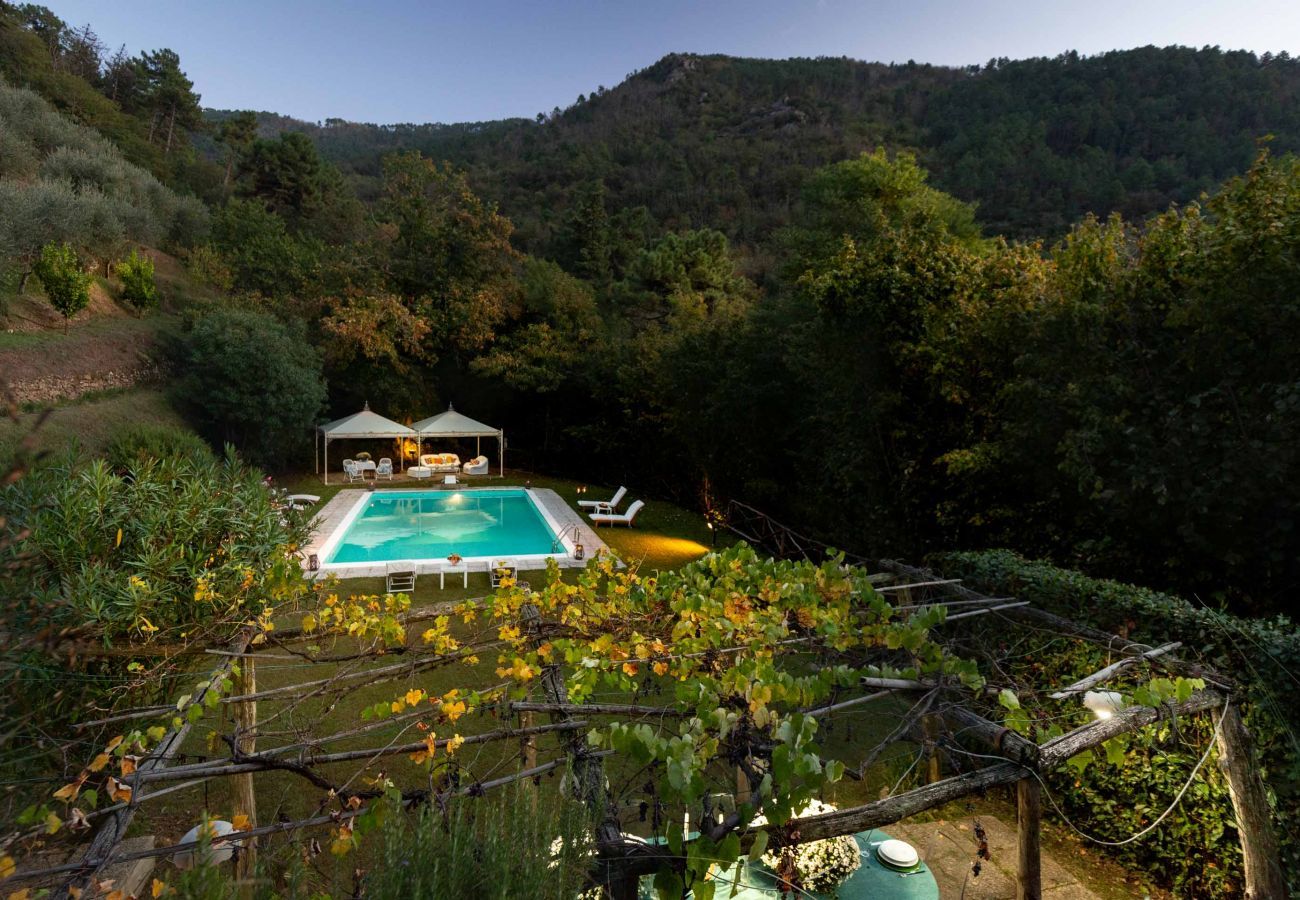 Villa in Santa Maria del giudice - Casa Nel Bosco, an extraordinary Tuscan Retreat with private pool