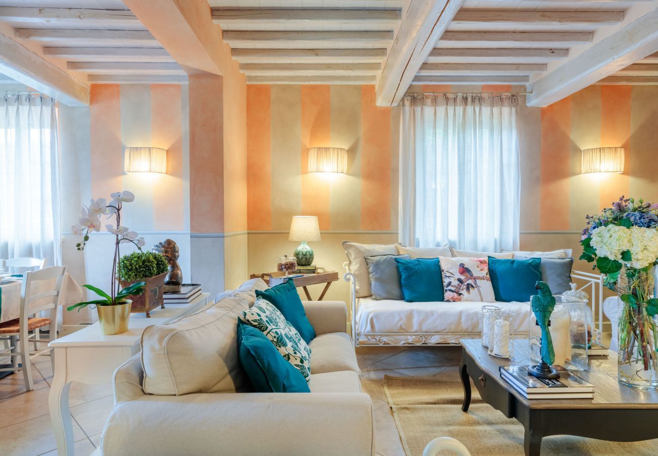 Villa in Camaiore - Casolare Dei Colli
