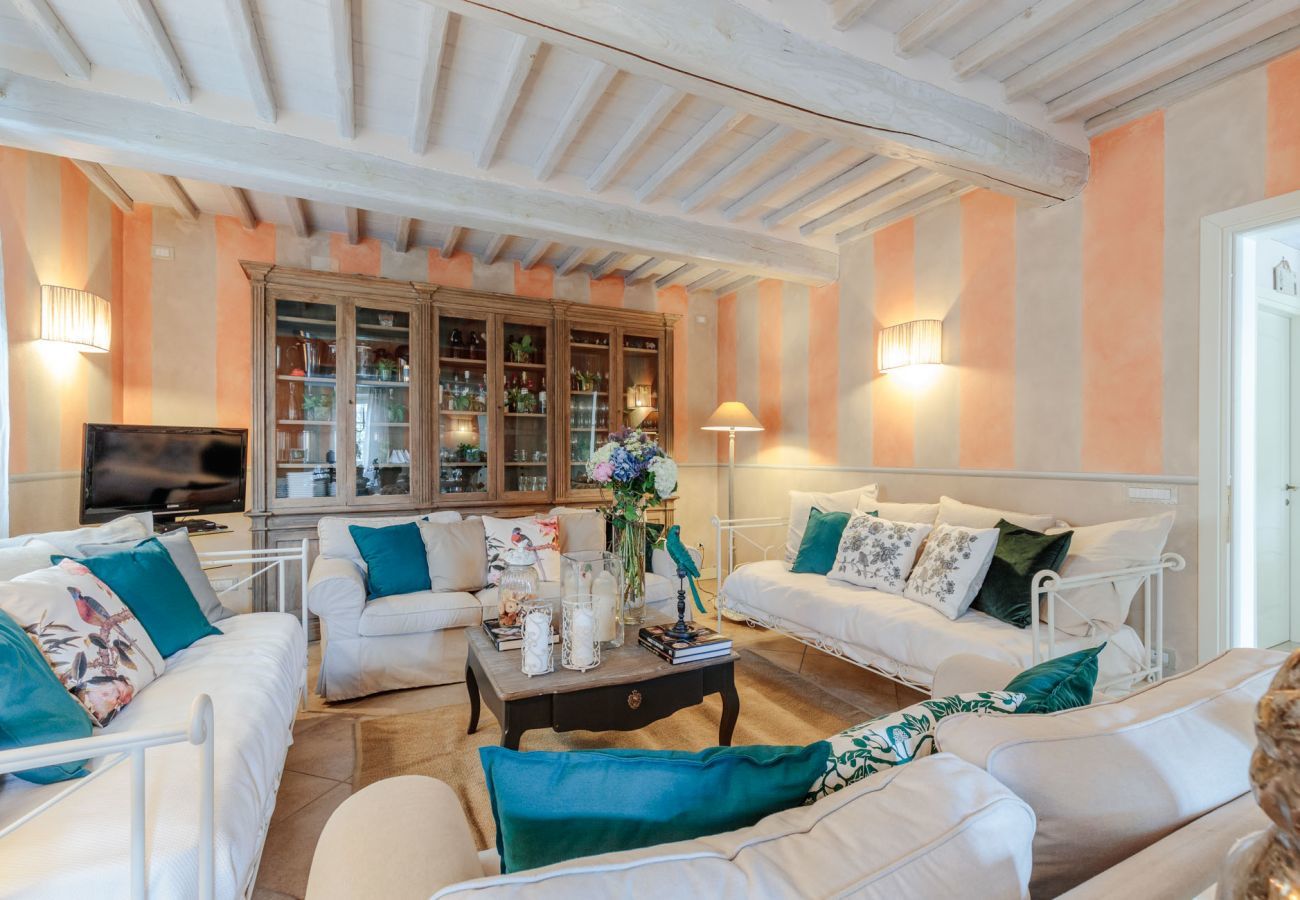 Villa in Camaiore - Casolare Dei Colli