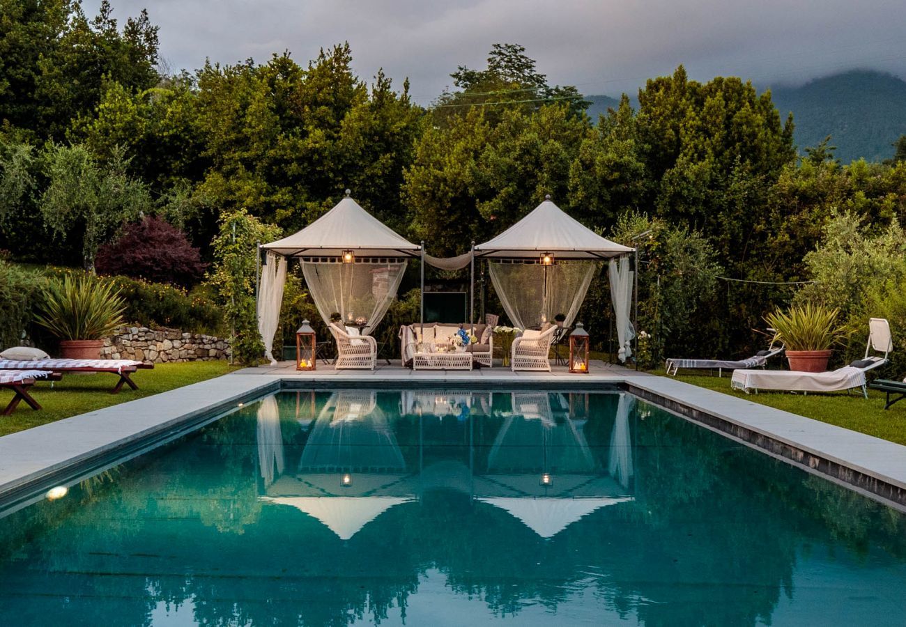 Villa in Capannori - VILLA MARCELLA an Happy Retreat with Magnificent Pool in Marlia by Lucca