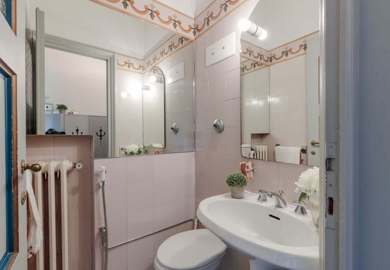 Villa in Capannori - VILLA MARCELLA an Happy Retreat with Magnificent Pool in Marlia by Lucca