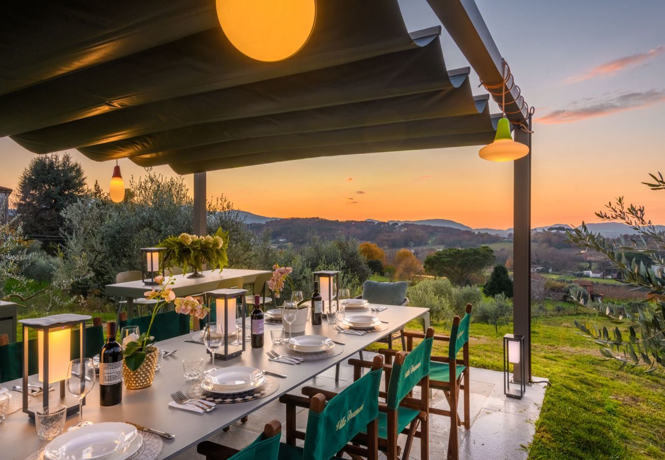 Villa in Montecarlo - Villa Duemani - Pickleball Retreat