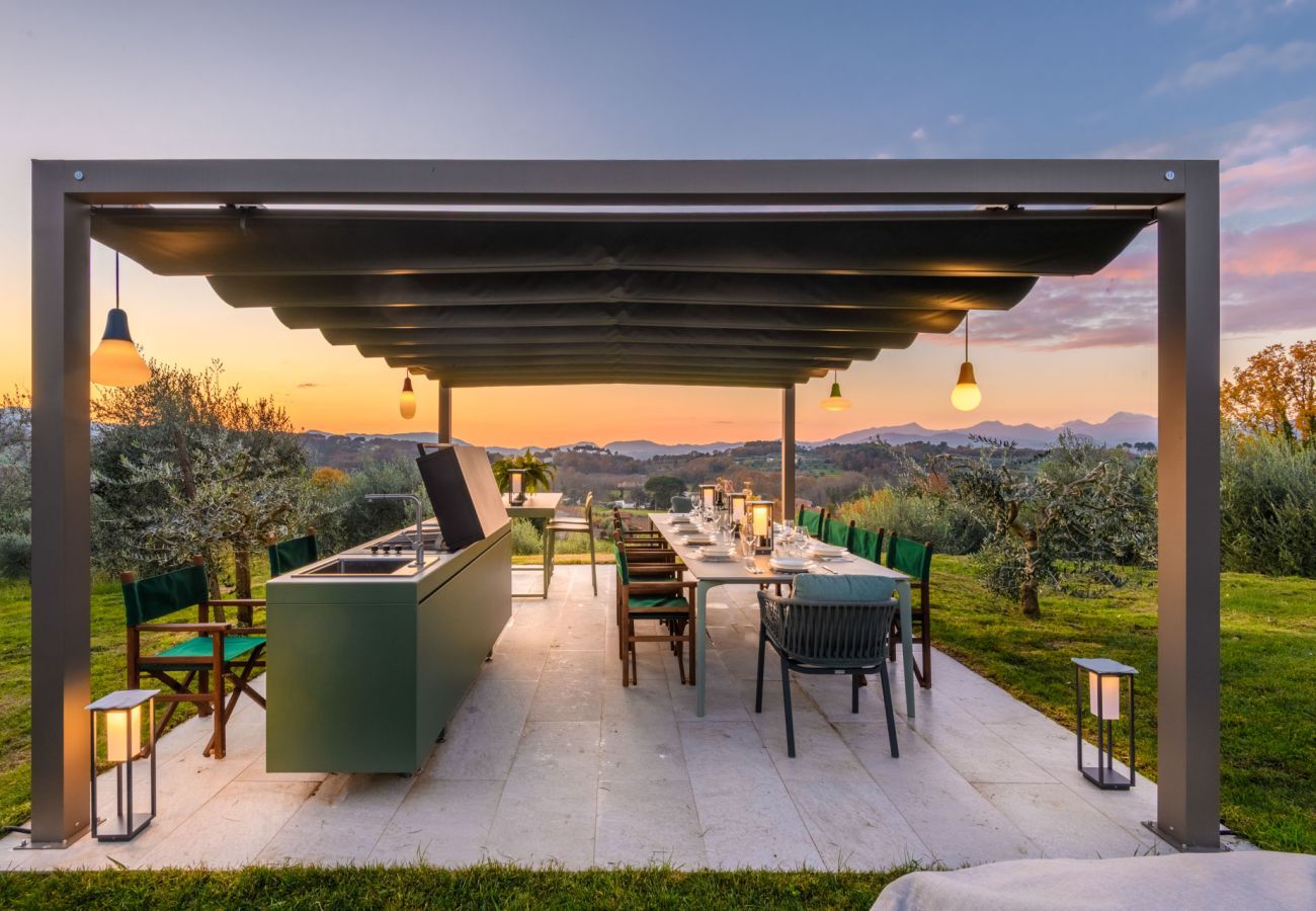 Villa in Montecarlo - Villa Duemani - Pickleball Retreat