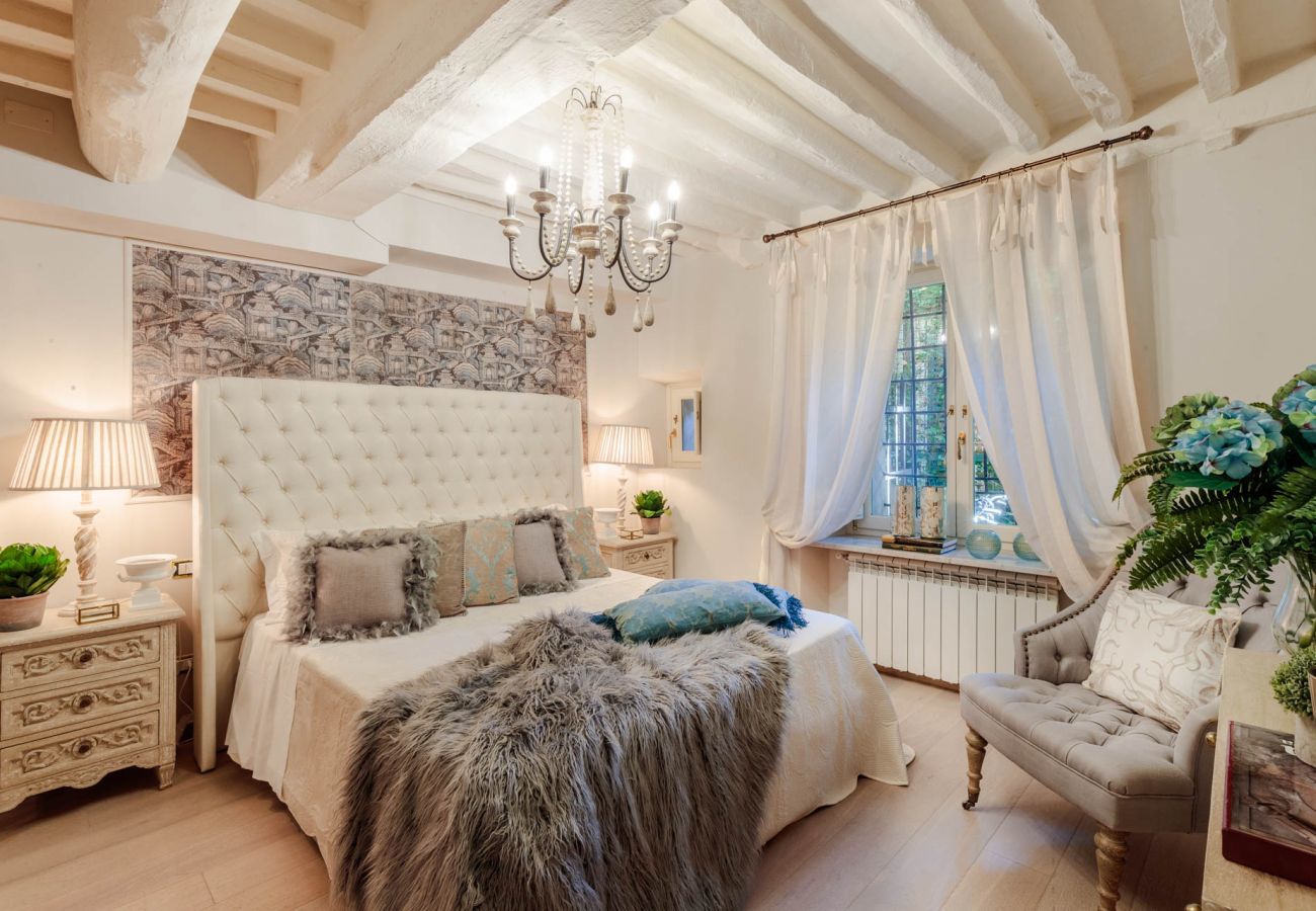 Apartment in Lucca - Casa Blanc