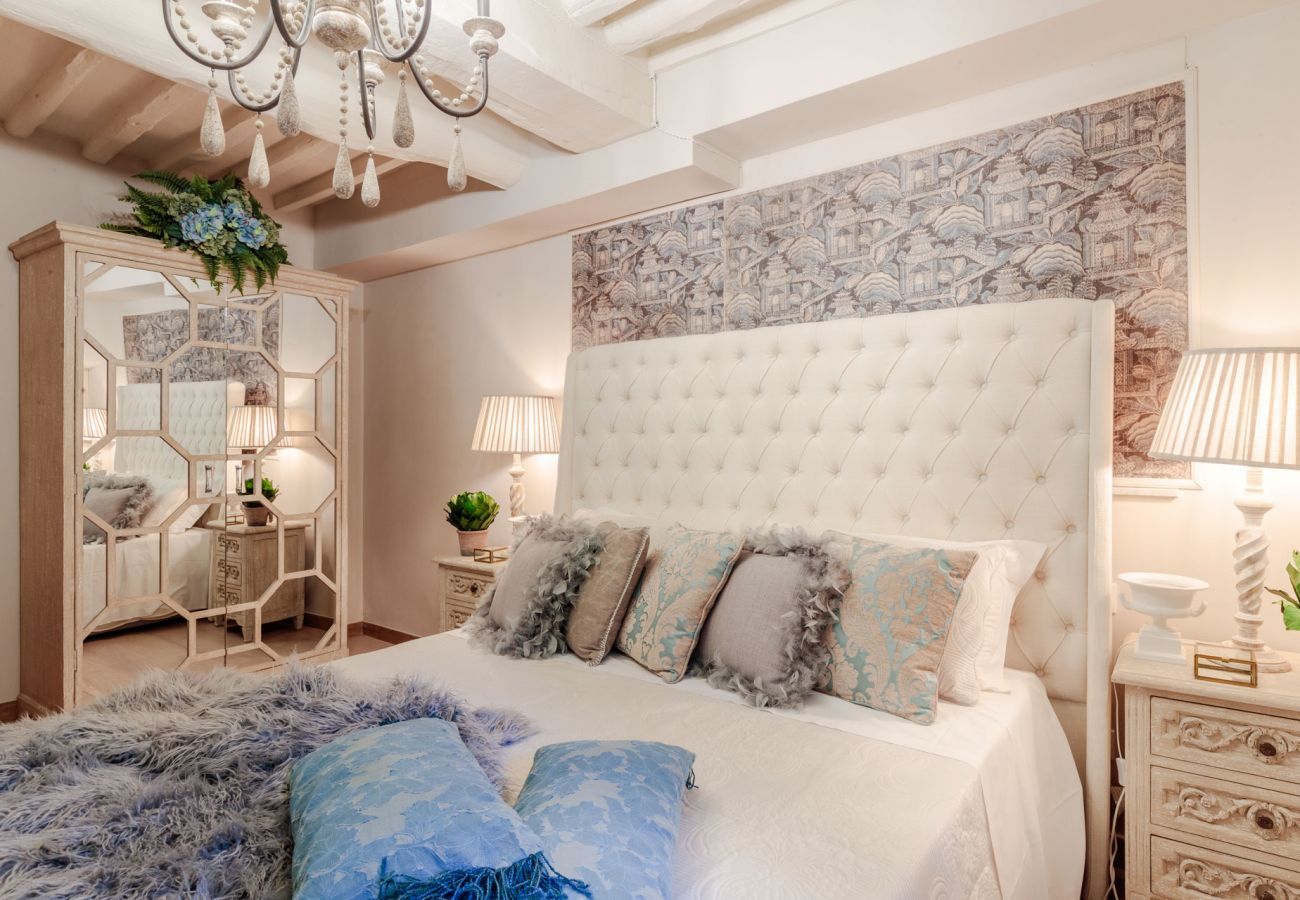 Apartment in Lucca - Casa Blanc