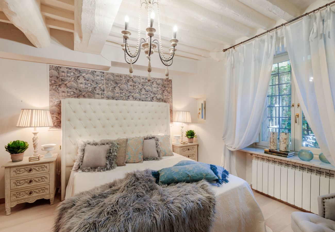 Apartment in Lucca - Casa Blanc