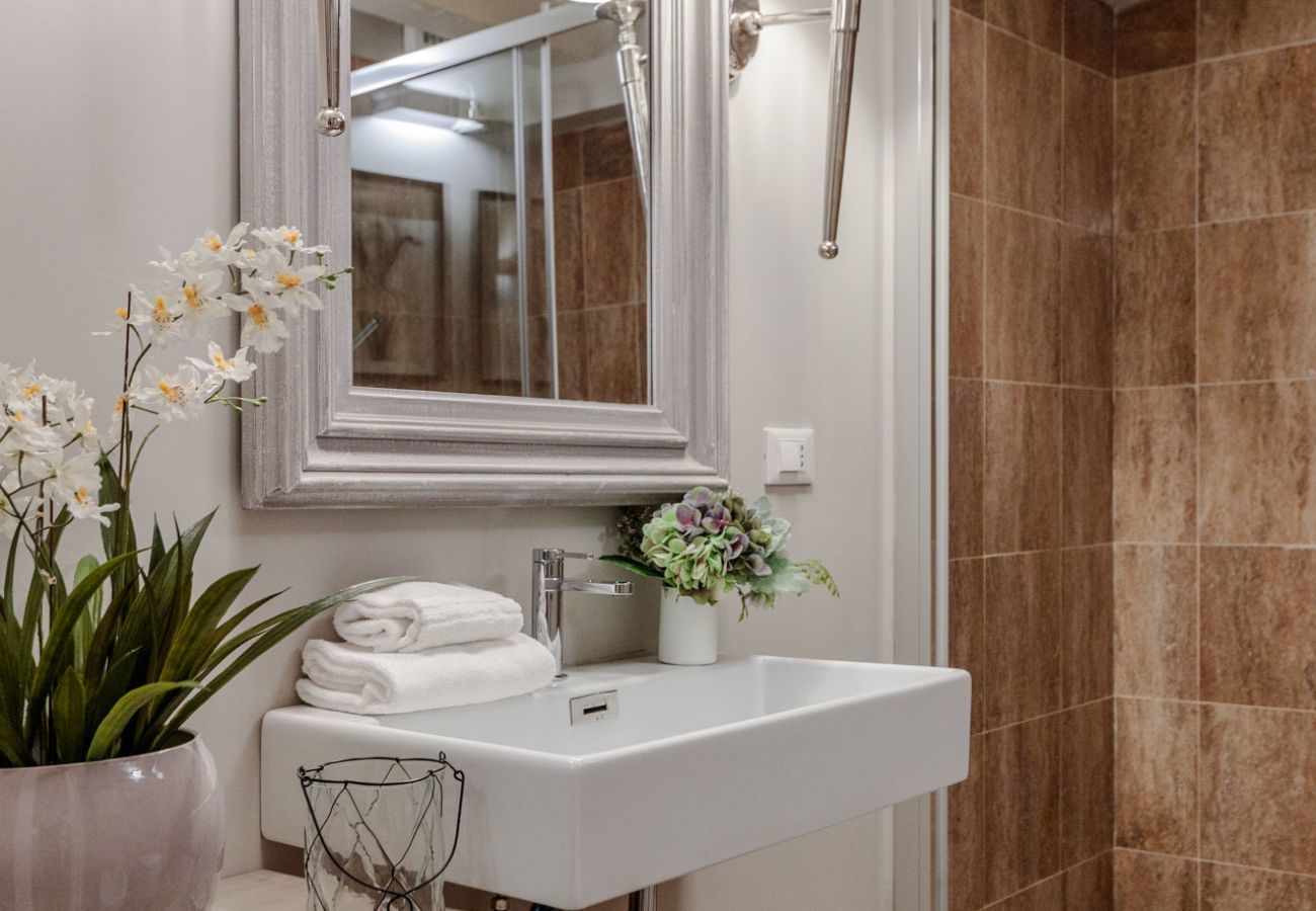Apartment in Lucca - Casa Blanc