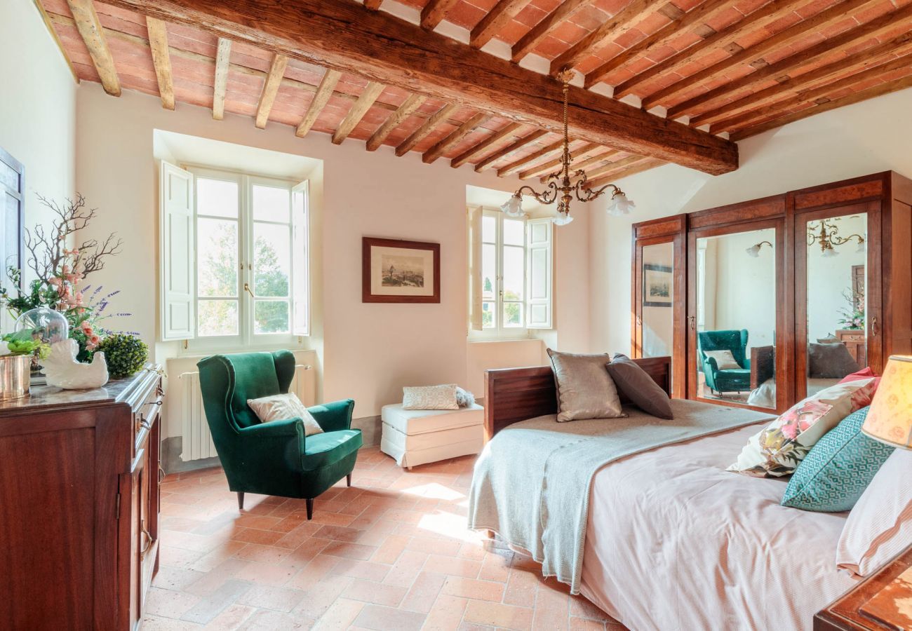 Villa in Capannori - Villa BRUNETTA, Discover your Modern but Traditional Villa in Lucca