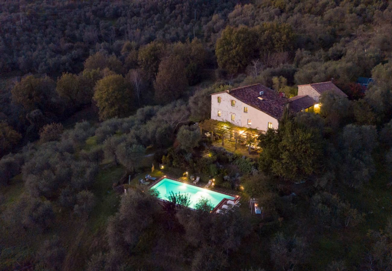 Villa in Lucca - VILLA GUFO: The Place to Be. Panoramic Private Pool with a Lucca View