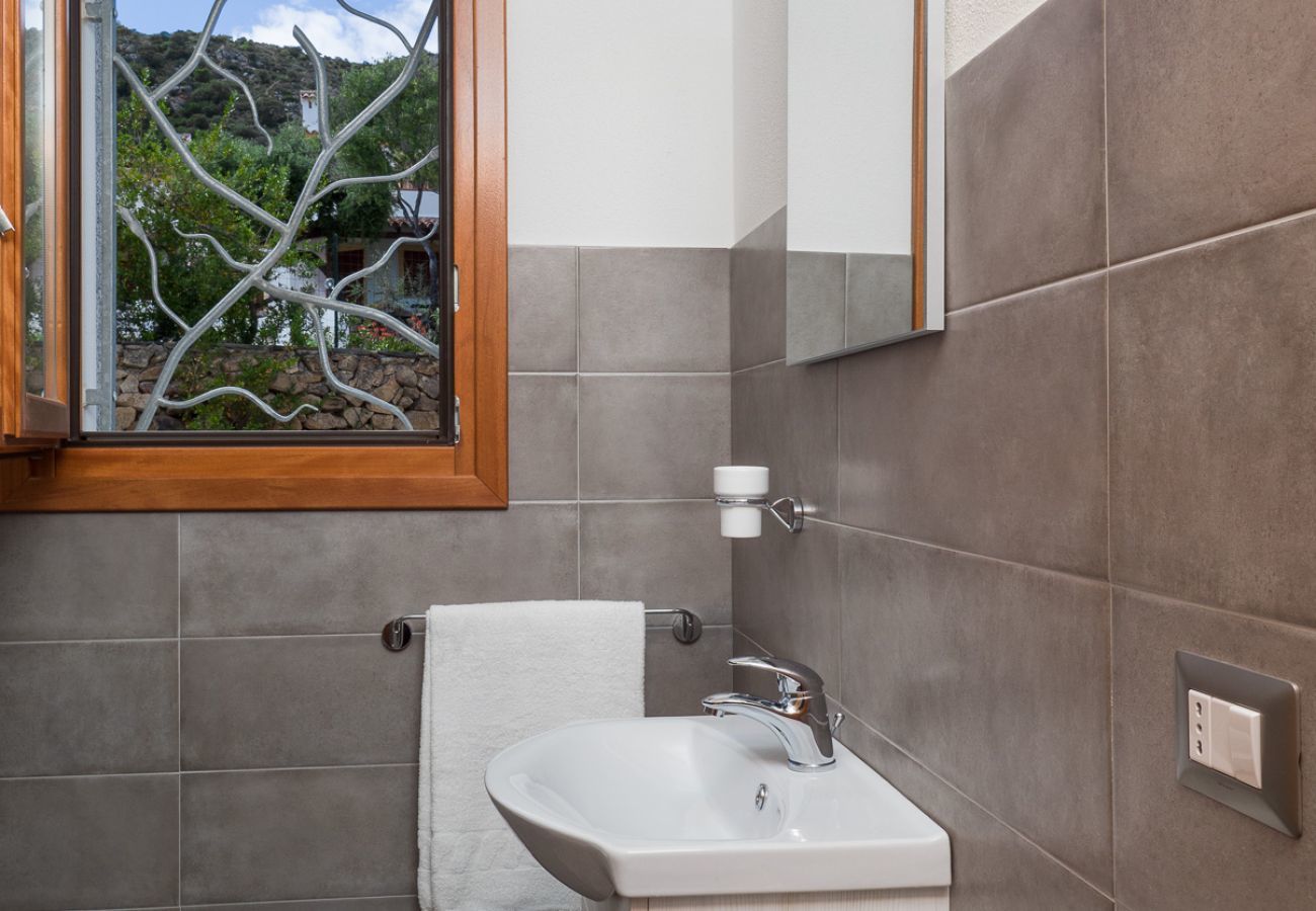 Chalet in San Teodoro - Villetta Etesia - modern home beside Lu Impostu