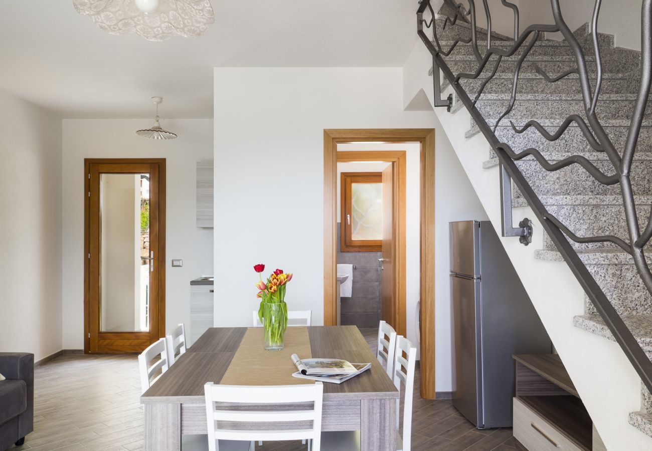Chalet in San Teodoro - Villetta Zefiro - modern home in  Lu Impostu