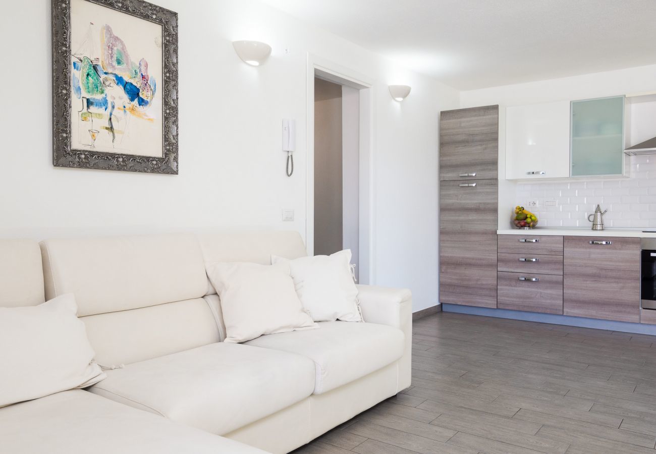 Apartment in Olbia - WLofts 13 - cozy design home with garden facing Pittulongu | KLODGE