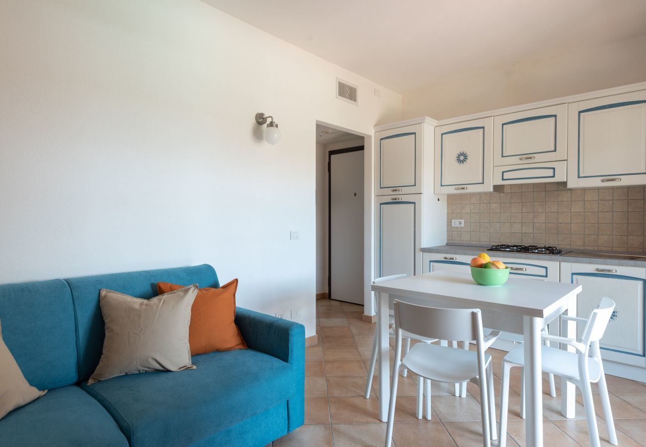 Apartment in Olbia - Myrsine Genny - cozy flat overlooking the pool