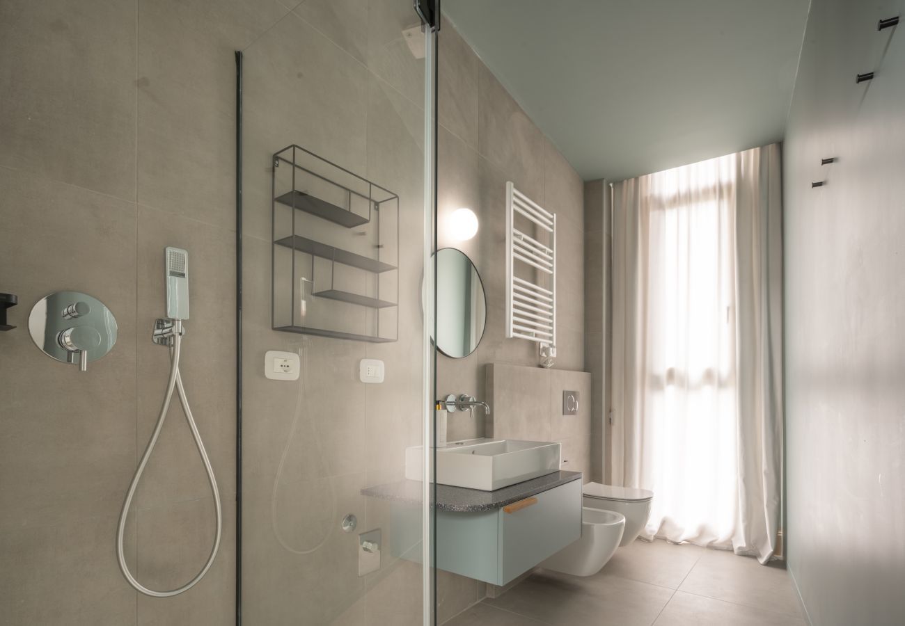 Apartment in Milan - Bluemoon Luxury Apartment R&R