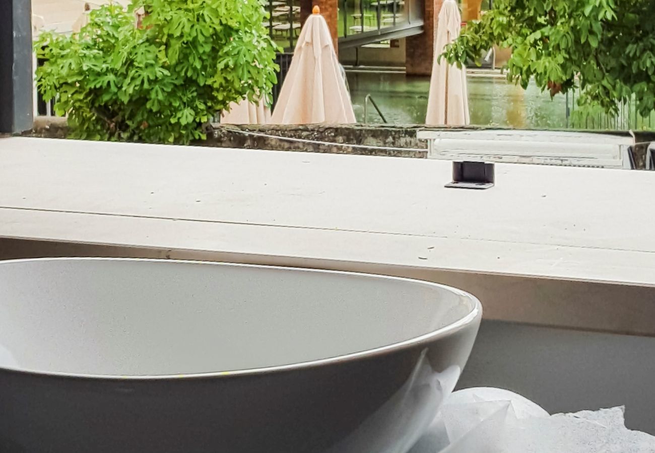 Apartment in Lazise - Regarda -  Luxury Suite Casa Masa 1A near Villa dei Cedri thermal Park