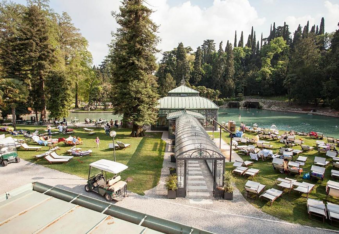 Apartment in Lazise - Regarda -  Luxury Suite Casa Masa 1A near Villa dei Cedri thermal Park