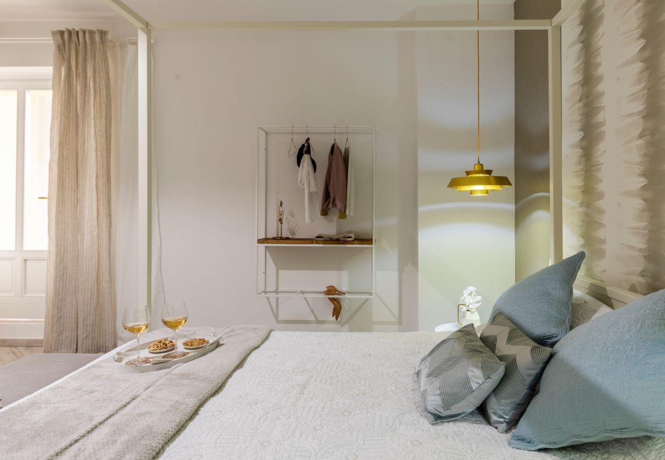 Apartment in Lazise - Regarda -  Luxury Suite Casa Masa 1B near Villa dei Cedri thermal Park
