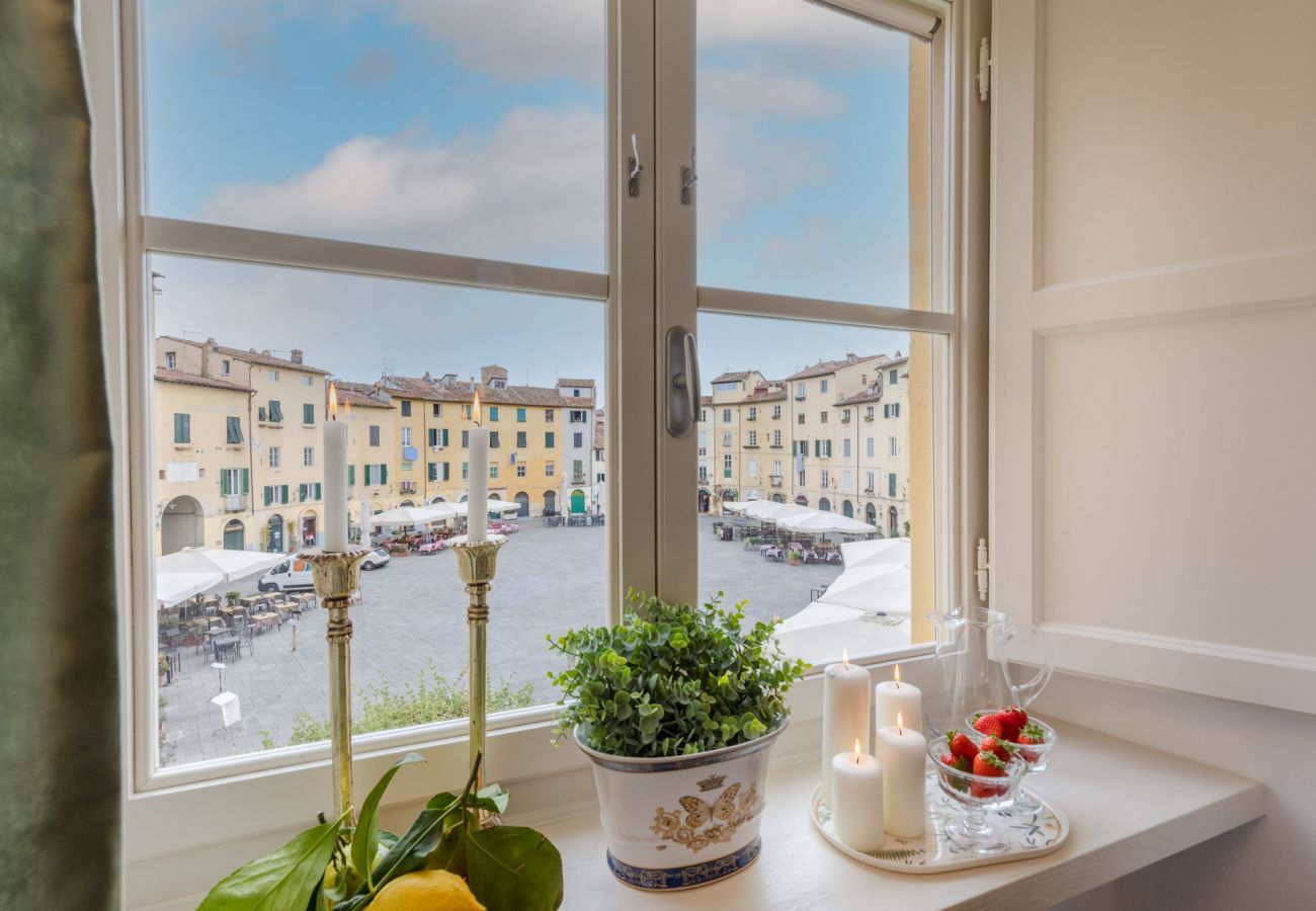Apartment in Lucca - Casa Colosseum