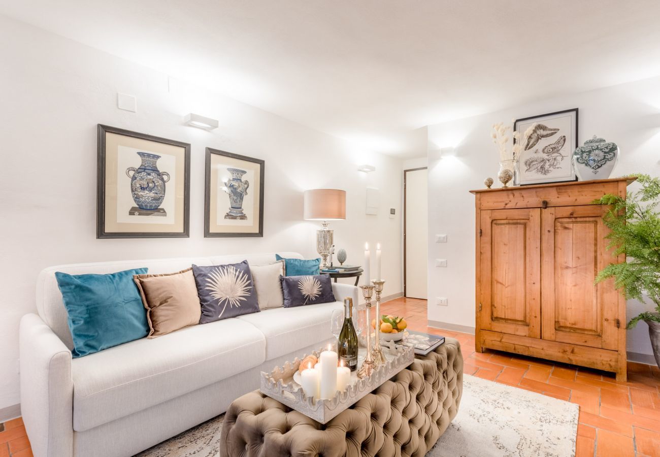 Apartment in Lucca - Casa Colosseum