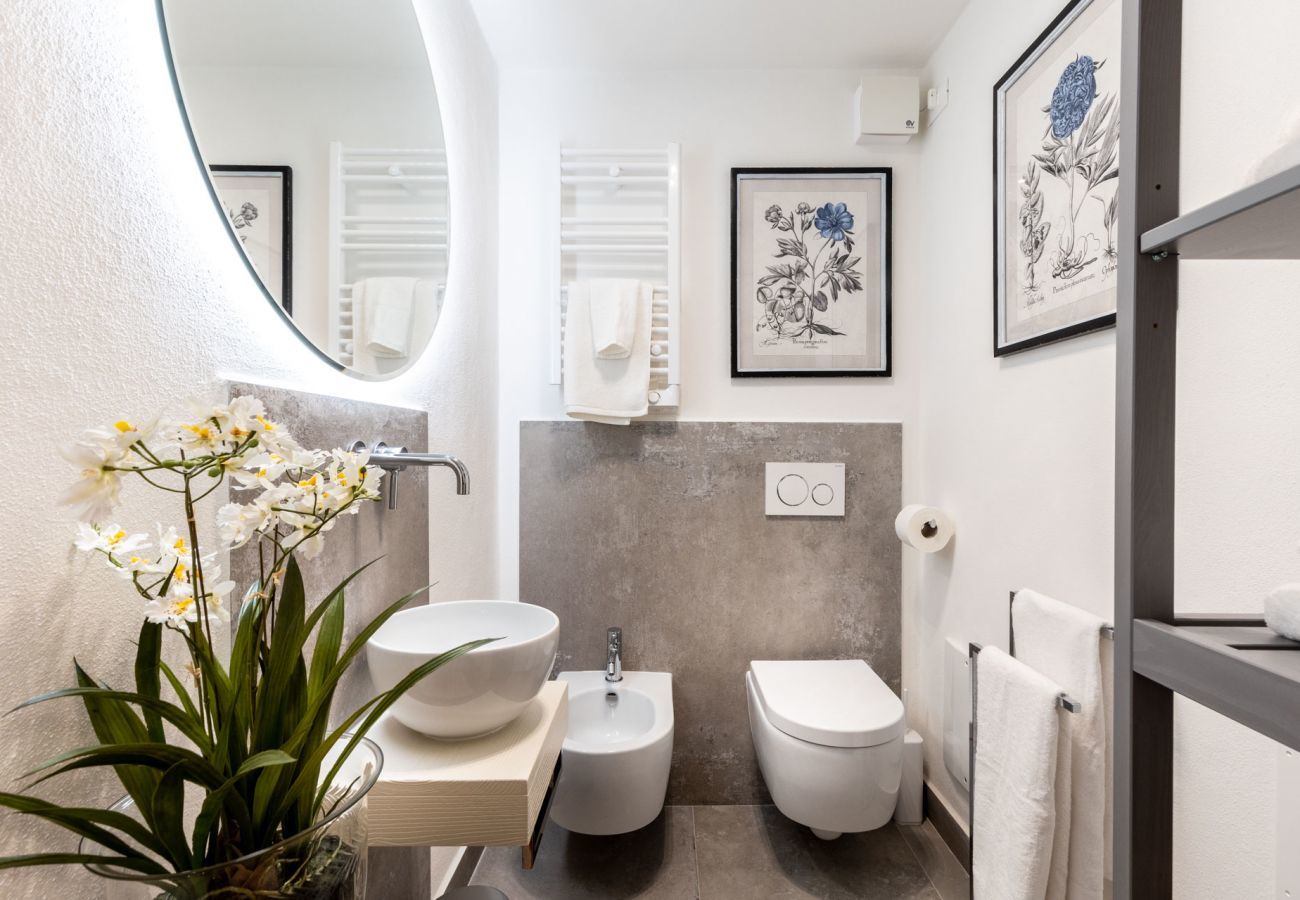 Apartment in Lucca - Casa Colosseum