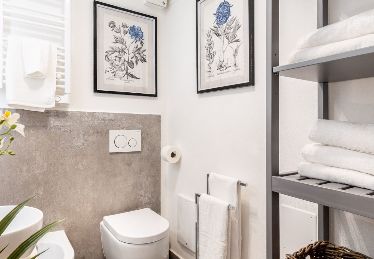 Apartment in Lucca - Casa Colosseum