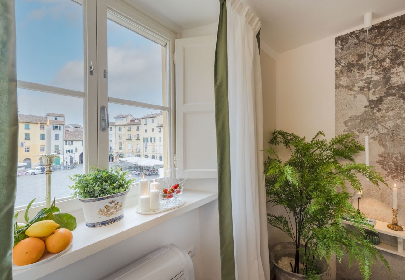 Apartment in Lucca - Casa Colosseum