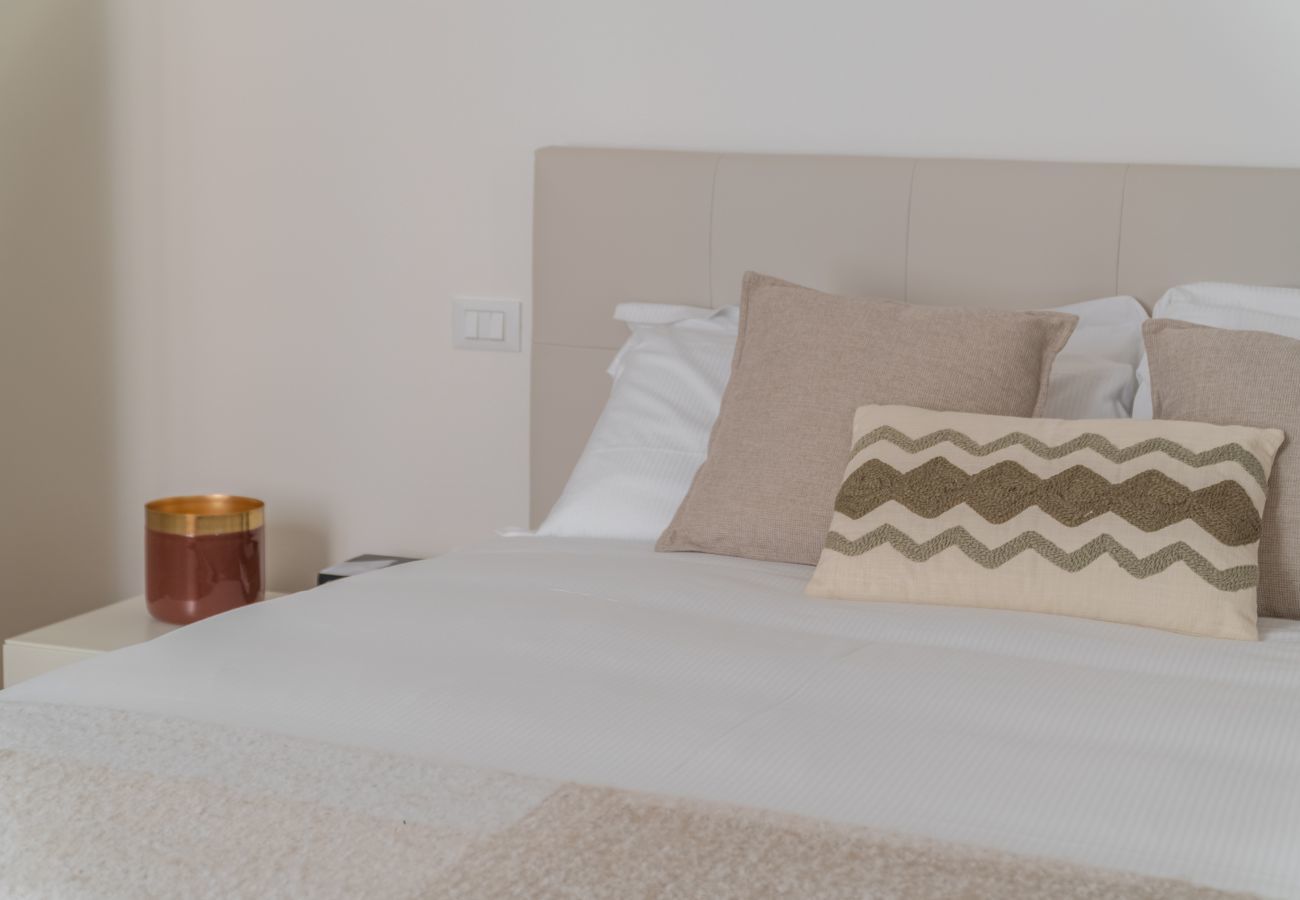 Apartment in Venice - Rialto Deluxe Grand Canal View R&R