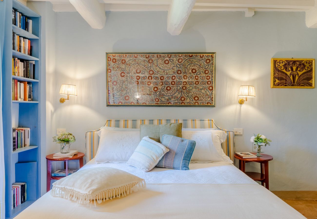 Villa in Camaiore - Luxury Farmhouse Retreat between Lucca and the Beach