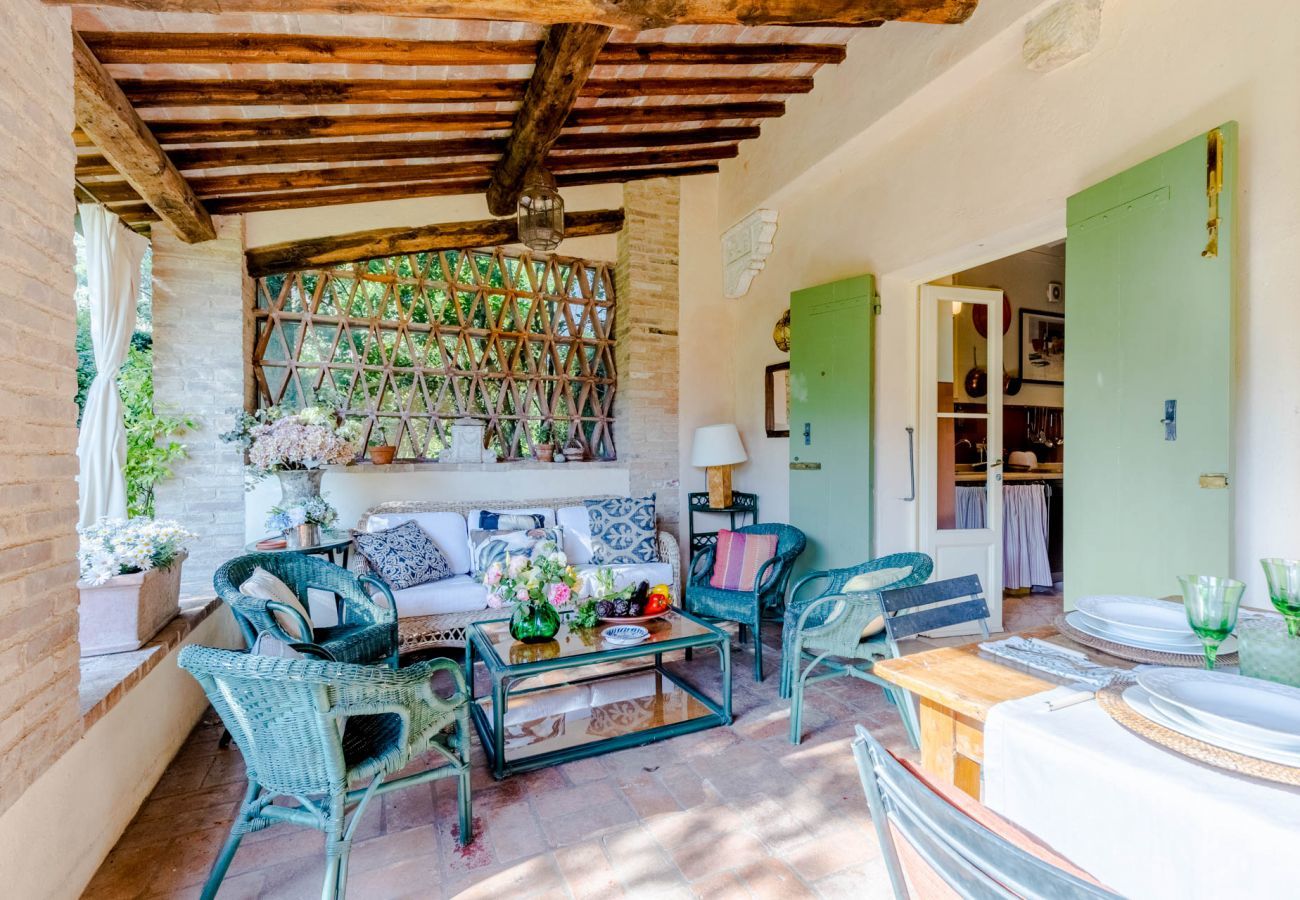 Villa in Camaiore - Luxury Farmhouse Retreat between Lucca and the Beach