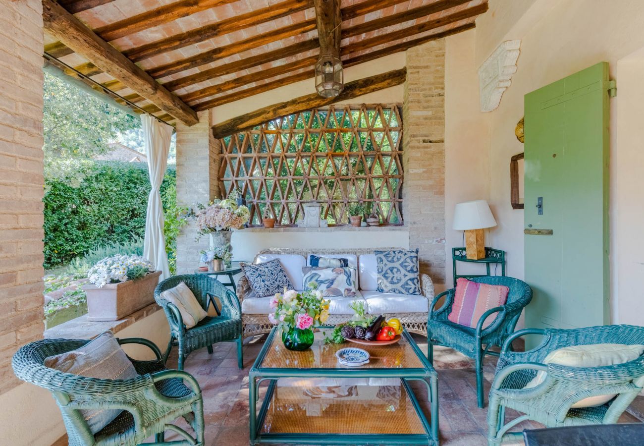 Villa in Camaiore - Luxury Farmhouse Retreat between Lucca and the Beach