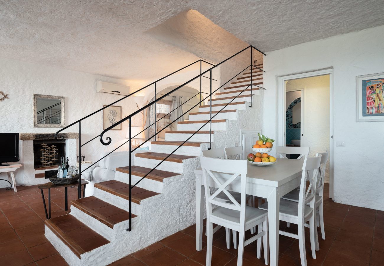 Villa in San Pantaleo - Villa Linda - typical stazzo with hydromassage and panoramic view