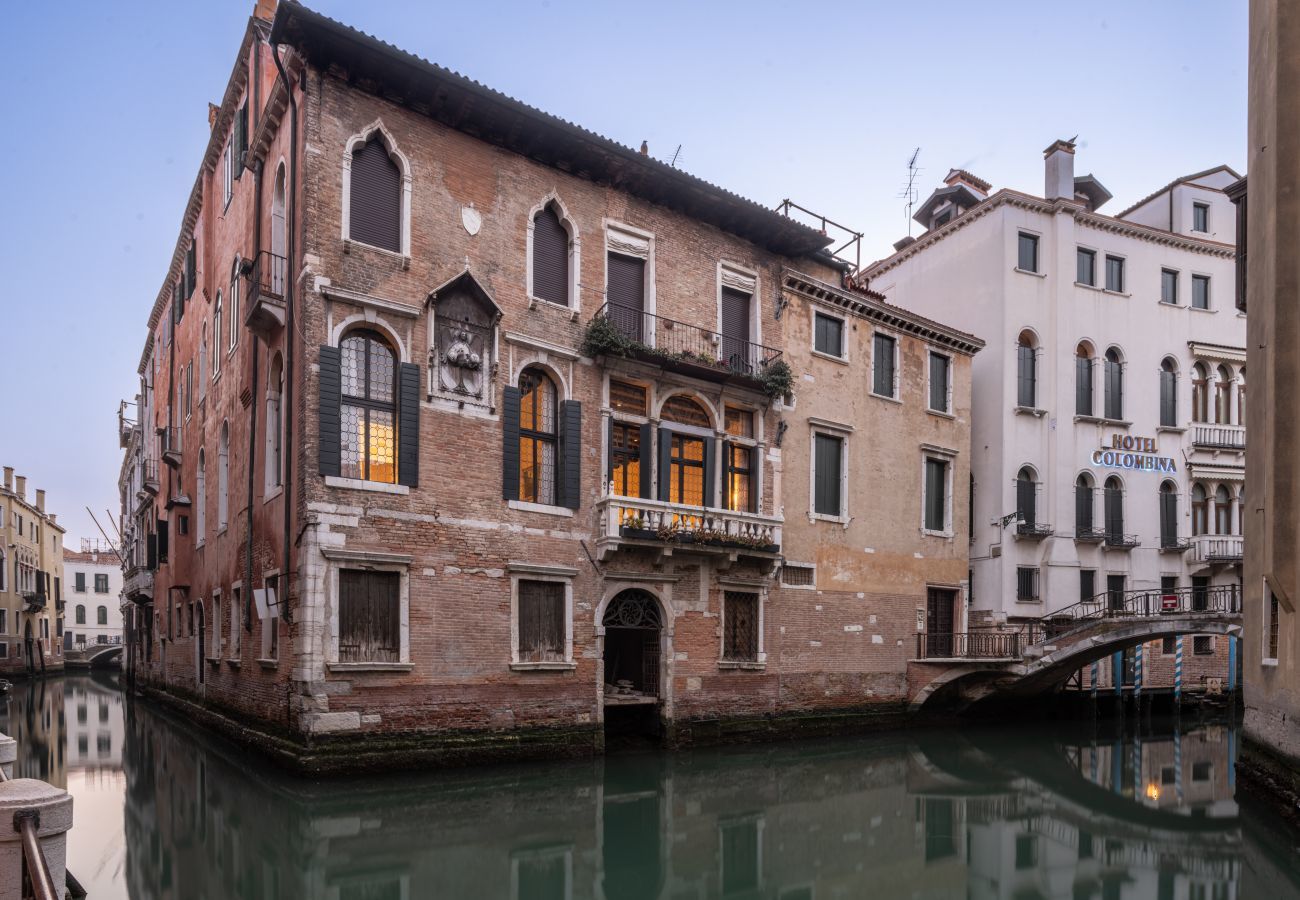 Apartment in Venice - Palazzo Soranzo Noble Floor R&R