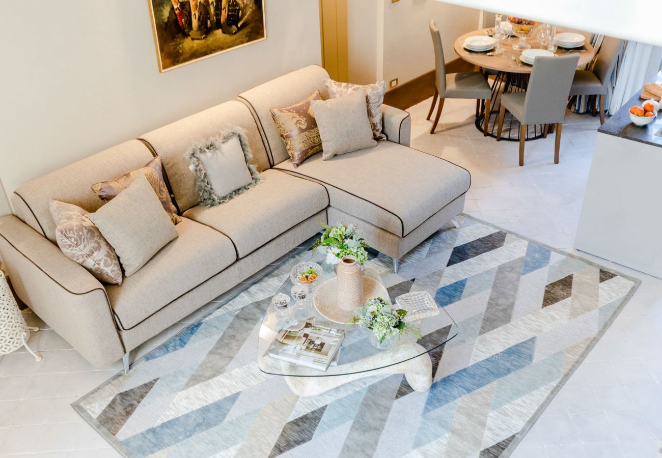 Apartment in Lucca - The Duke's Room