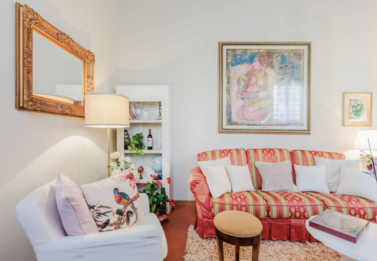 Apartment in Lucca - The Garden Along the Stream