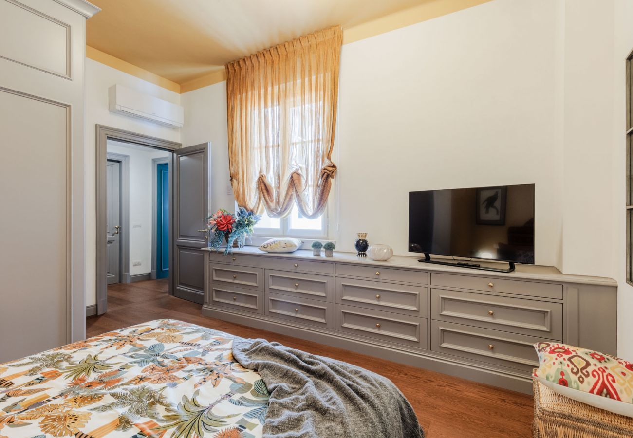 Apartment in Lucca - Casa Titti, Luxury Spacious 4 Bedrooms