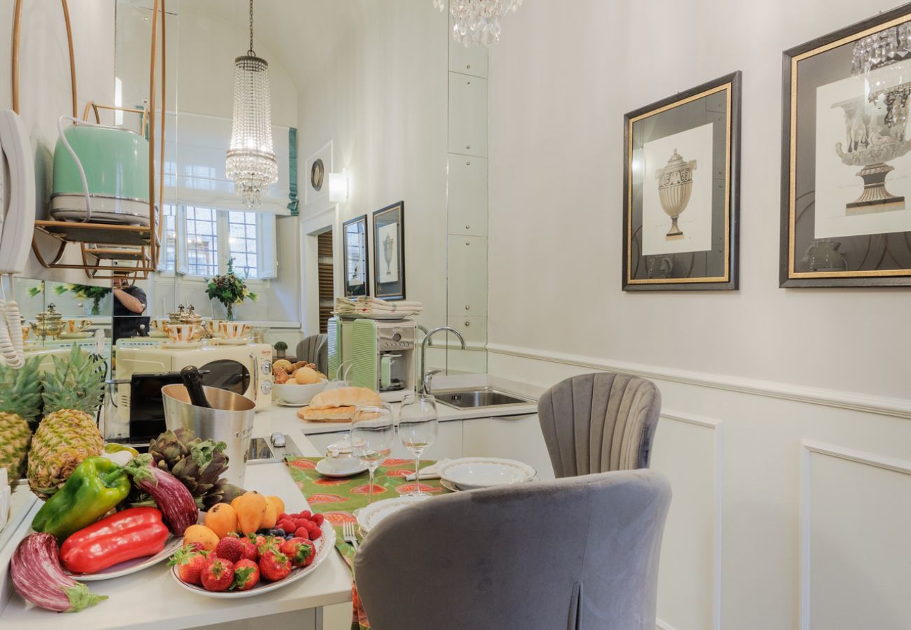 Apartment in Lucca - Busdraghi Studio,Stylish at Via Fillungo