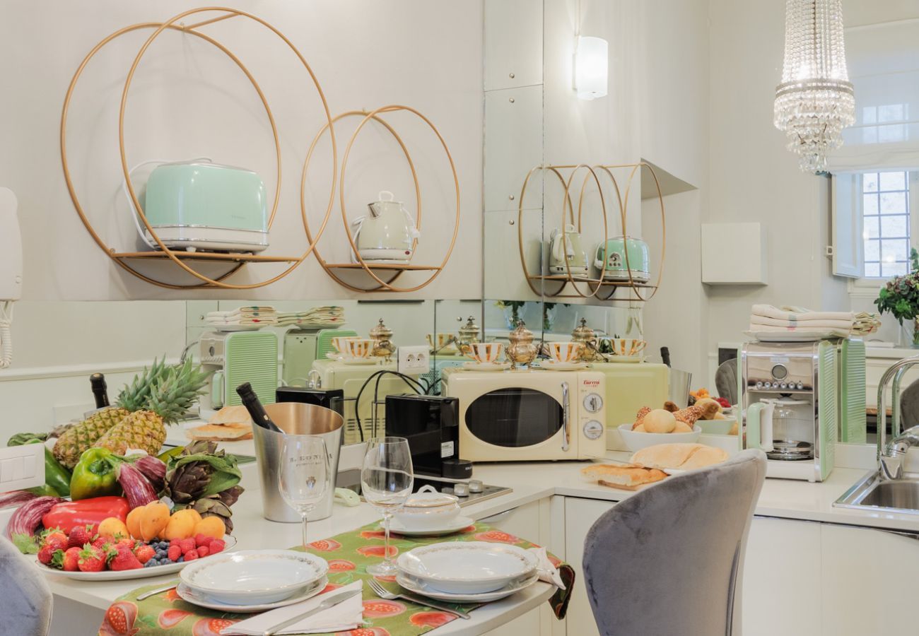 Apartment in Lucca - Busdraghi Studio,Stylish at Via Fillungo