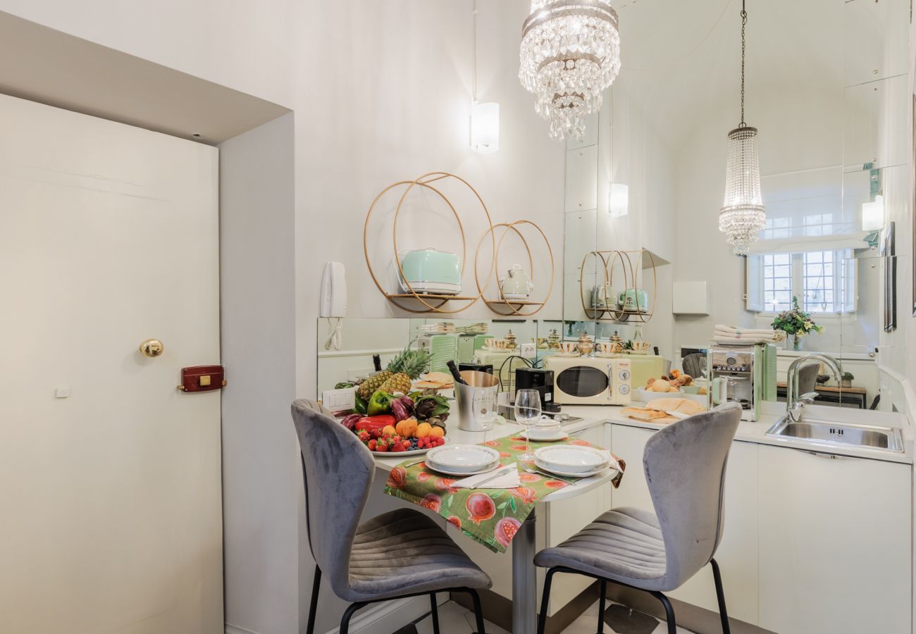 Apartment in Lucca - Busdraghi Studio,Stylish at Via Fillungo