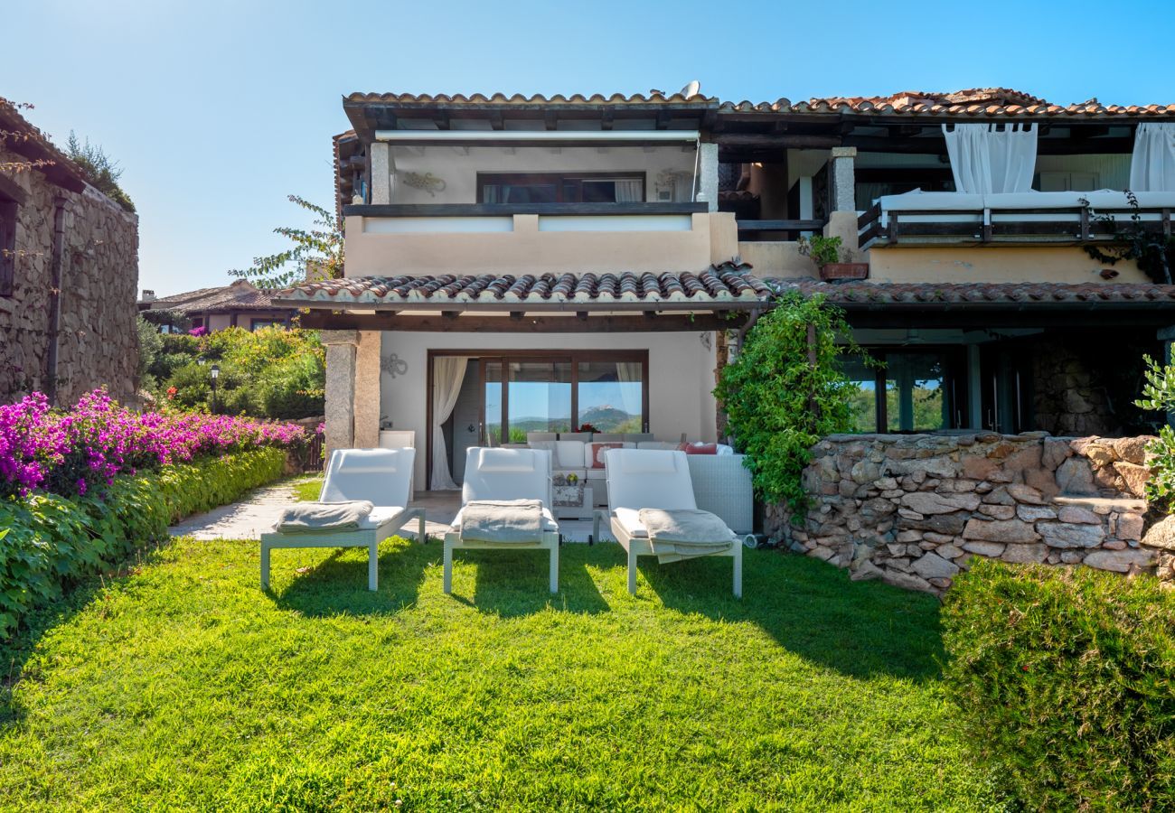 Villa in Porto Rotondo - Punta Volpe Pied Dans L'Eau R&R