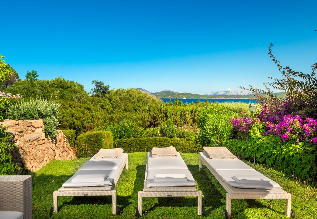 Villa in Porto Rotondo - Punta Volpe Pied Dans L'Eau R&R