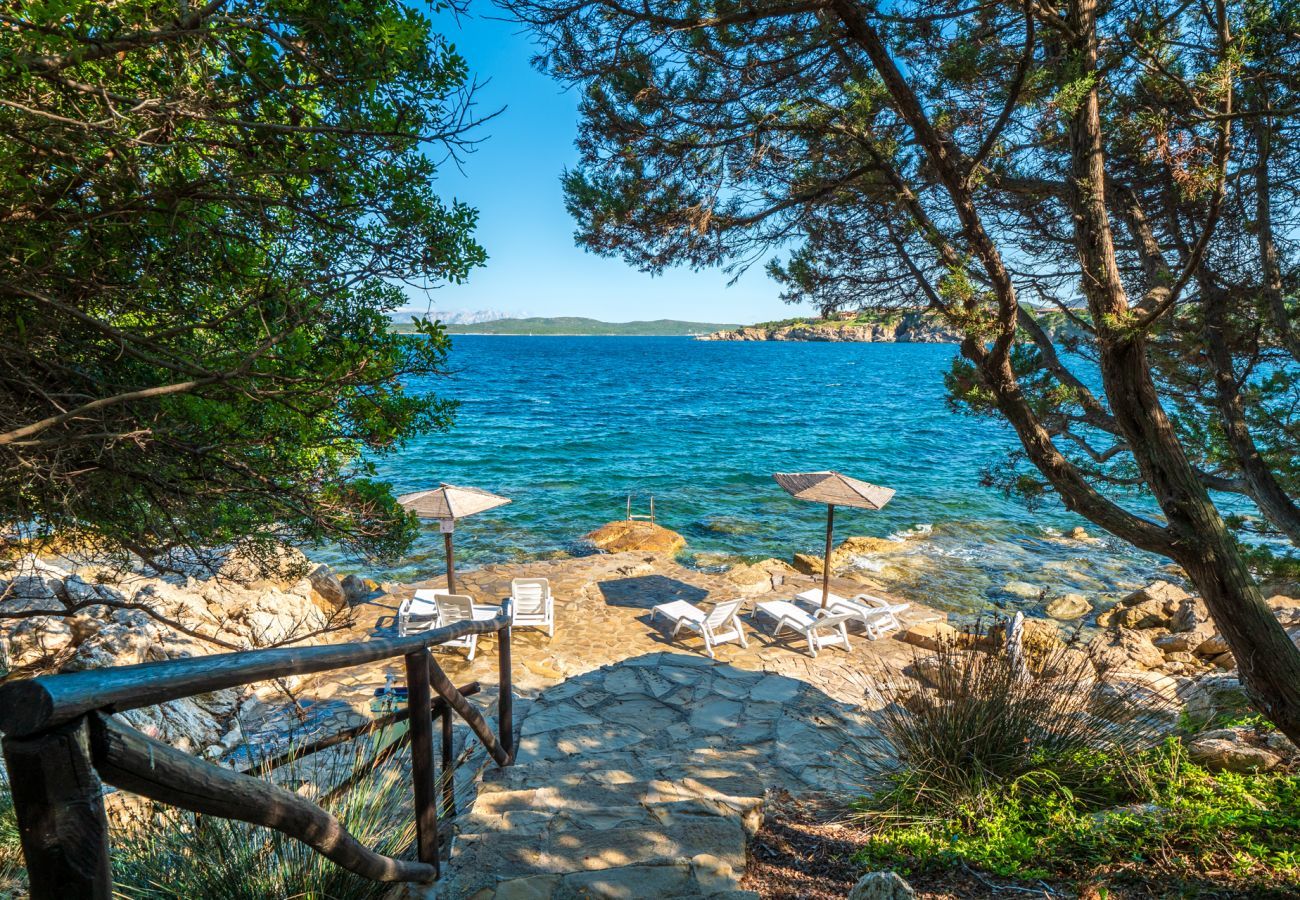 Villa in Porto Rotondo - Punta Volpe Pied Dans L'Eau R&R