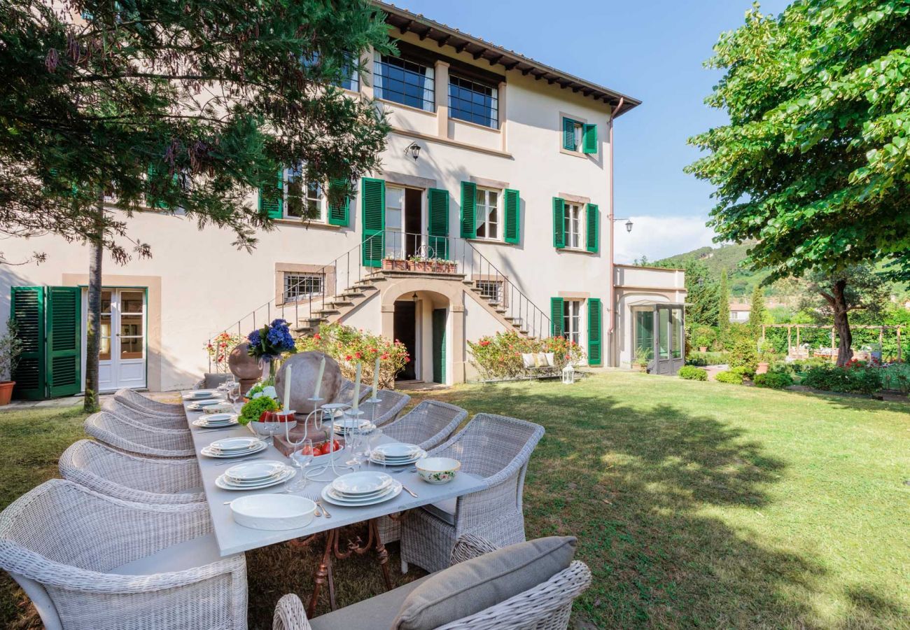 Villa in Vorno - Villa Elizabeth, newly renovated antique villa with private pool on the hills in Vorno close to Lucca