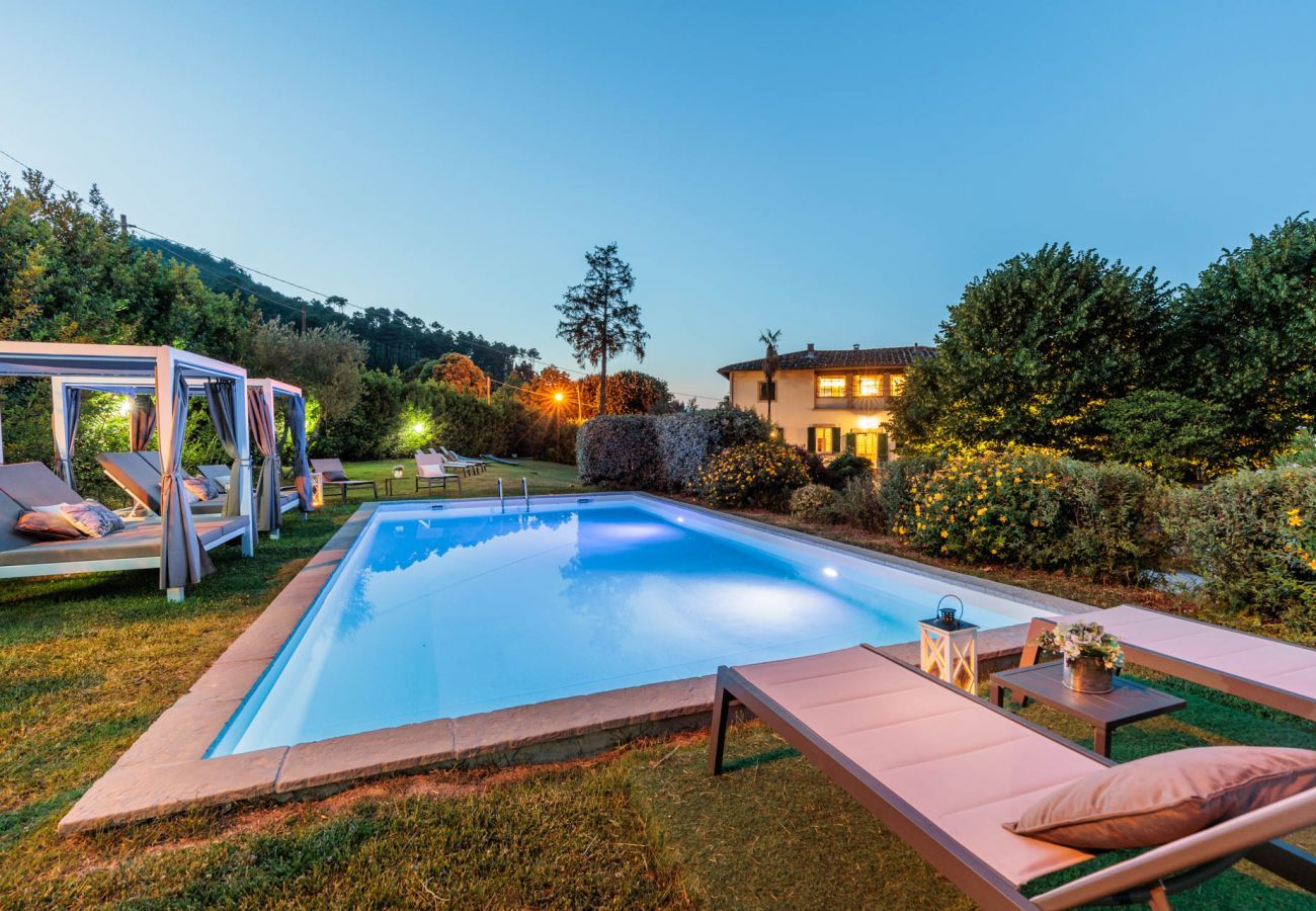 Villa in Vorno - Villa Elizabeth, newly renovated antique villa with private pool on the hills in Vorno close to Lucca