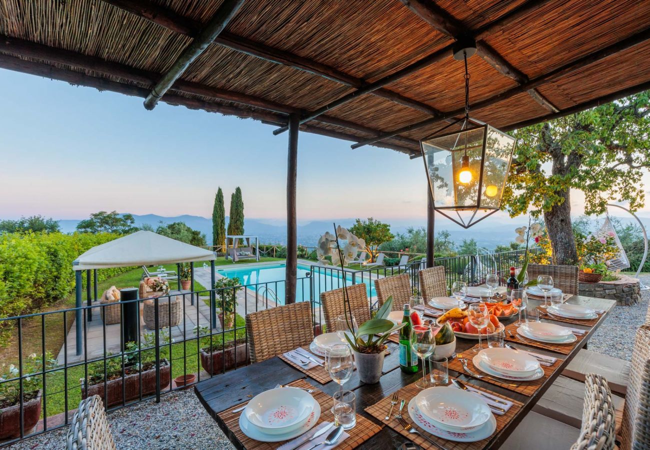 Villa in Lucca - Tuscan Fizz Villa, a Vineyards Retreat