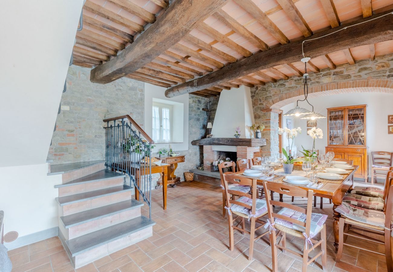 Villa in Lucca - Tuscan Fizz Villa, a Vineyards Retreat