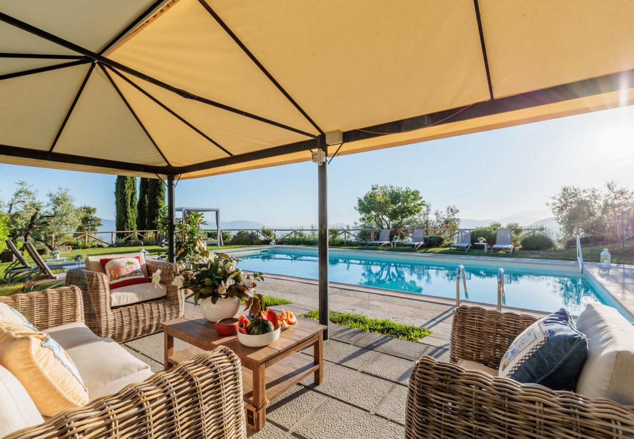 Villa in Lucca - Tuscan Fizz Villa, a Vineyards Retreat