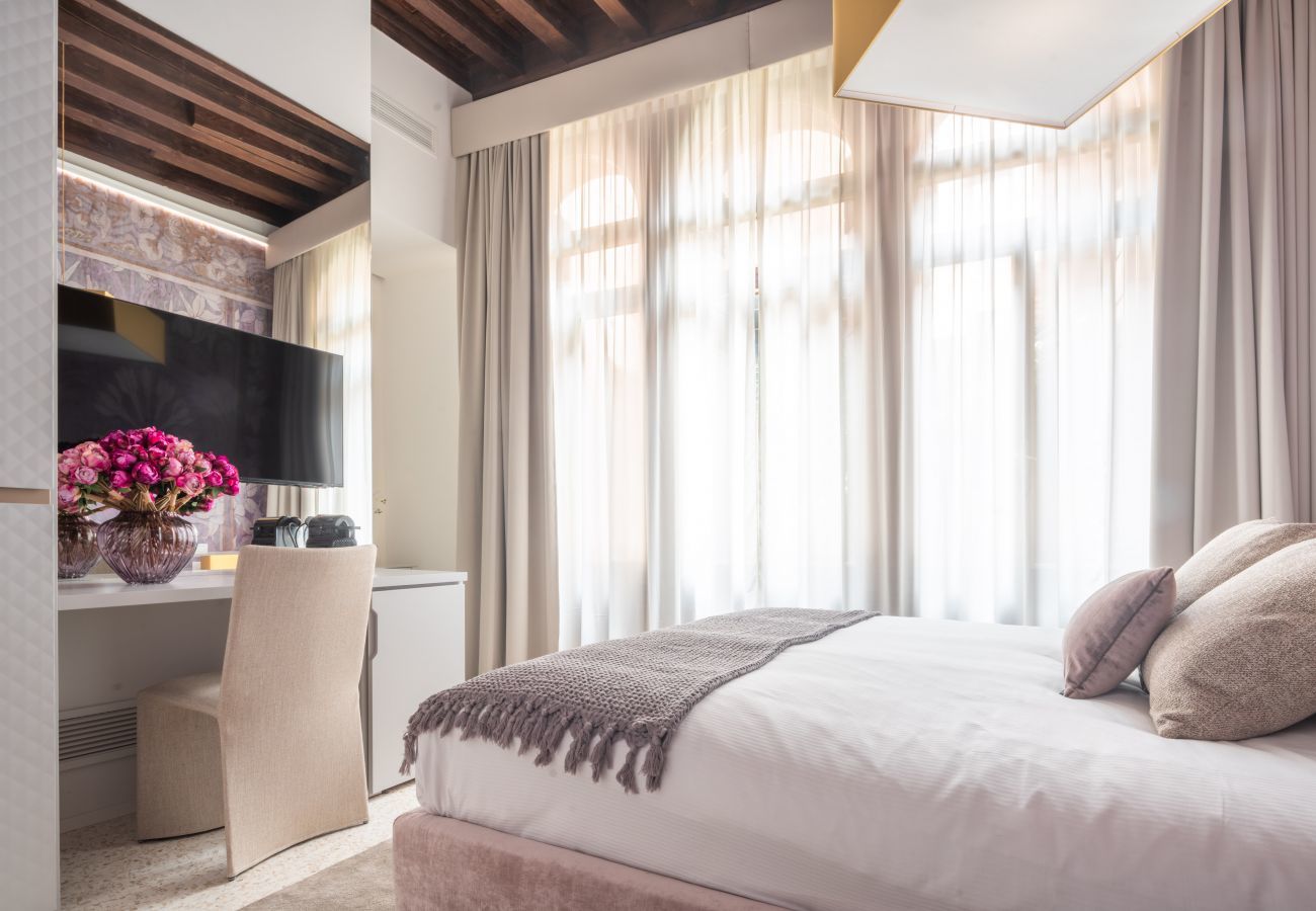 Rent by room in Venice - Lilium